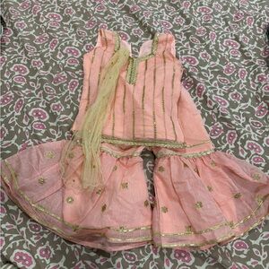 Elegant Pink and Gold Formal Dress with Embroidery